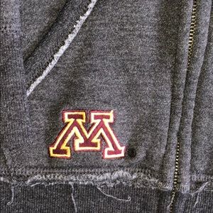 Minnesota Gopher’s zip up sweatshirt